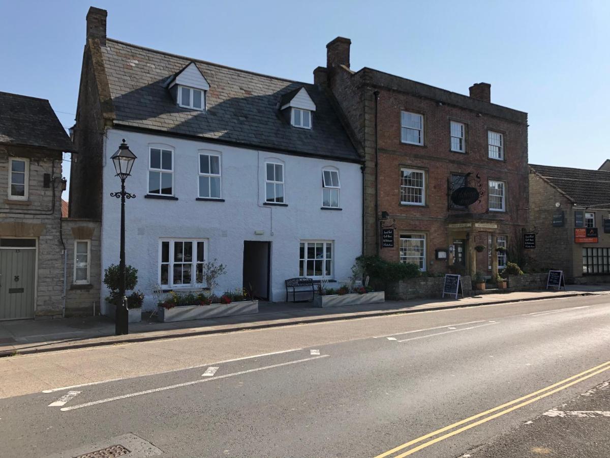 The Ilchester Arms Hotel, Ilchester Somerset Exterior foto